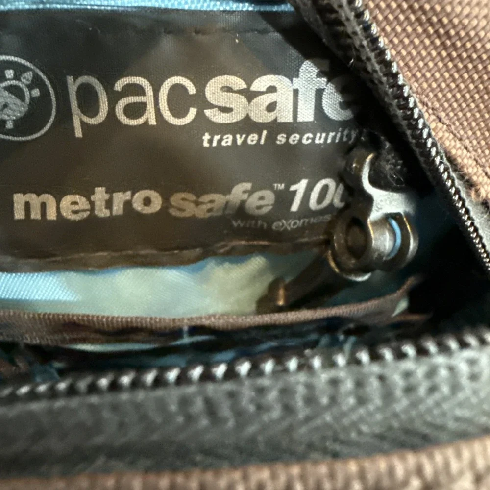 Pacsafe brown metrosafe